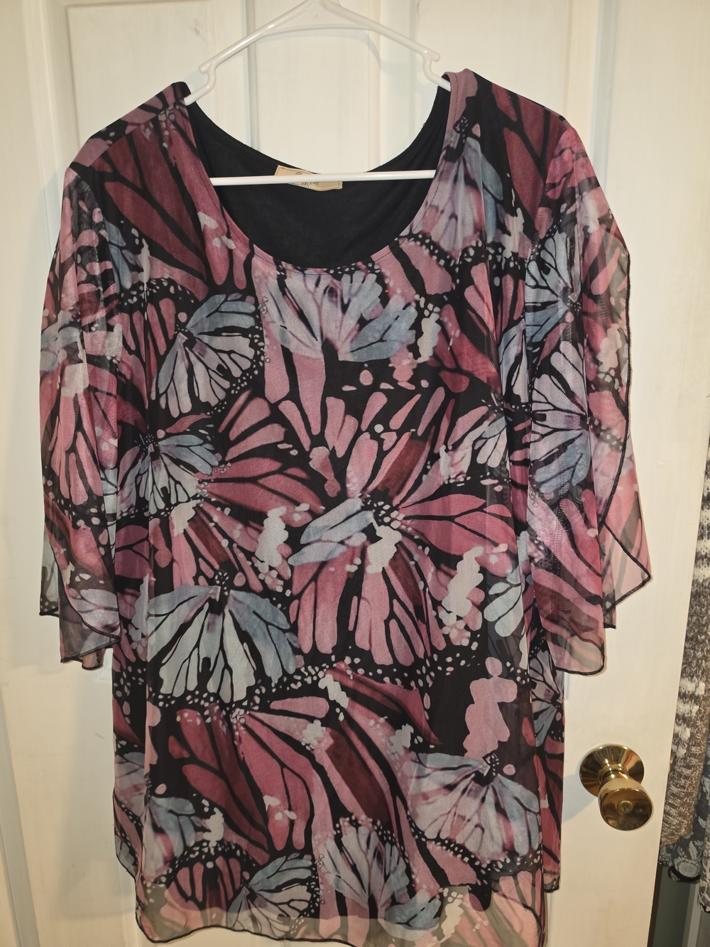 Women’s Sheer Butterfly Print Tunic - Pink/Black